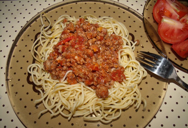 Томатный соус с фаршем для спагетти фото